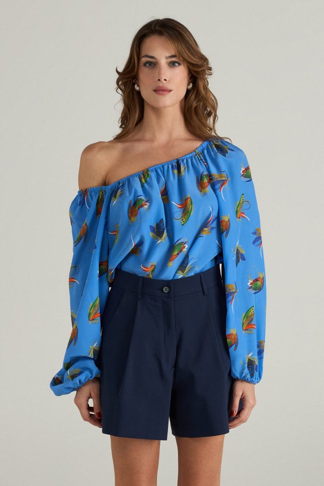 Midnight Navy Tailored Shorts from the SS25 collection by Flicka Athens – elegant navy shorts with a structured fit, styled with the Breeze Blouse.