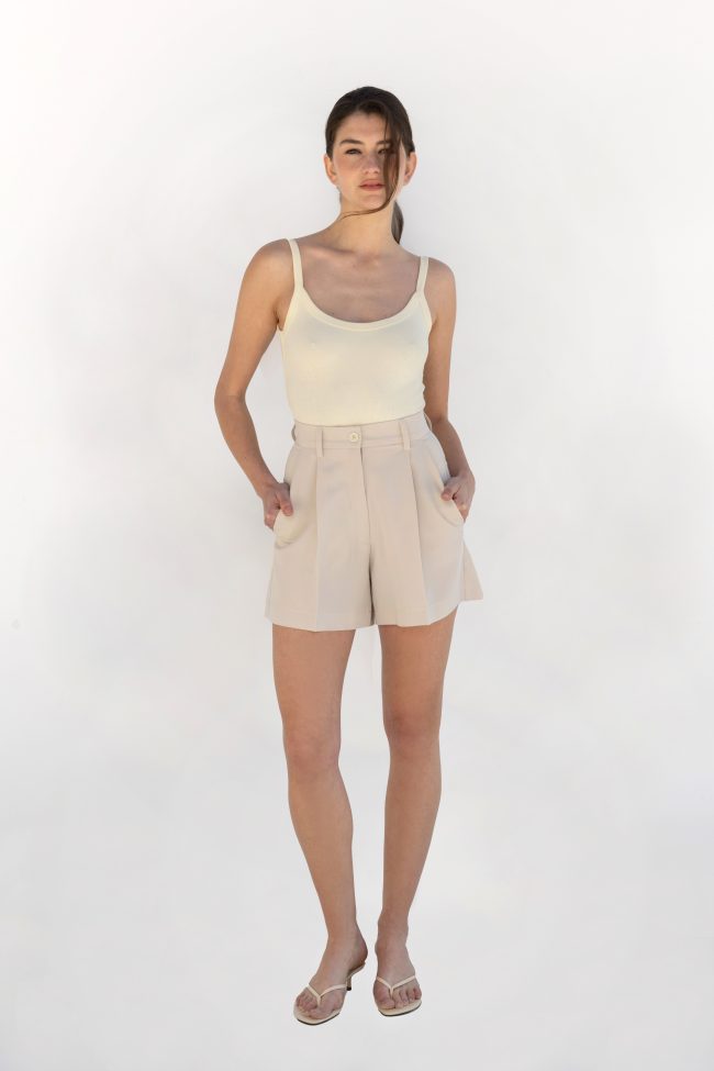 sand shorts, tailored shorts, high waist shorts, minimal shorts, summer essentials, flicka athens, neutral tones, chic shorts, elegant basics, resort wear
